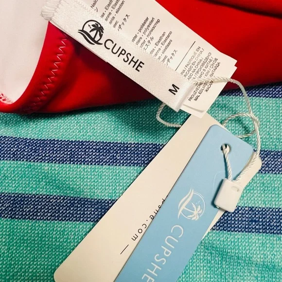 CupShe Colorblocked V-Neck One Piece Swimsuit - Picture 7 of 7